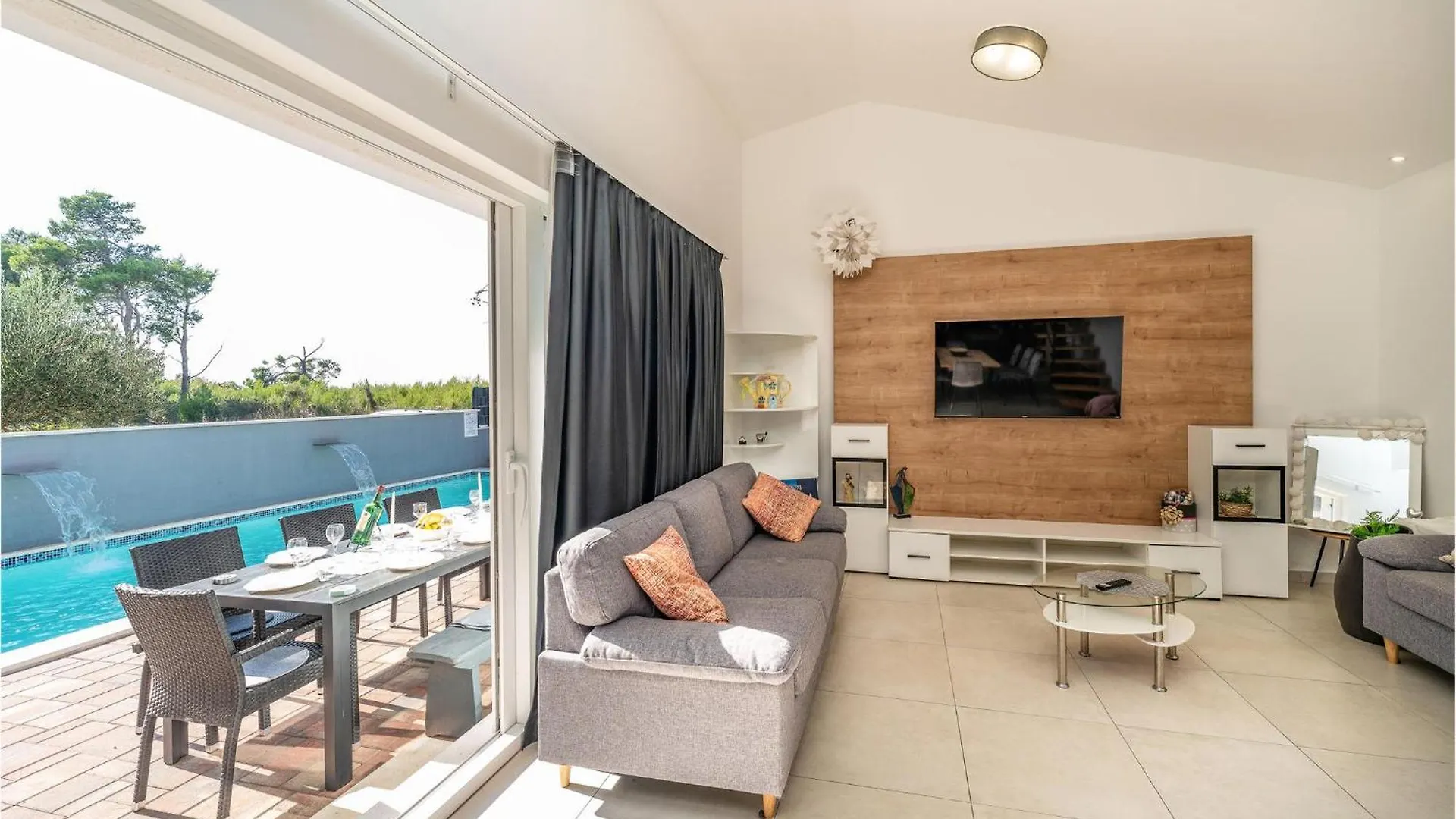 3 Bedroom Stunning Home In Privlaka Kroatië